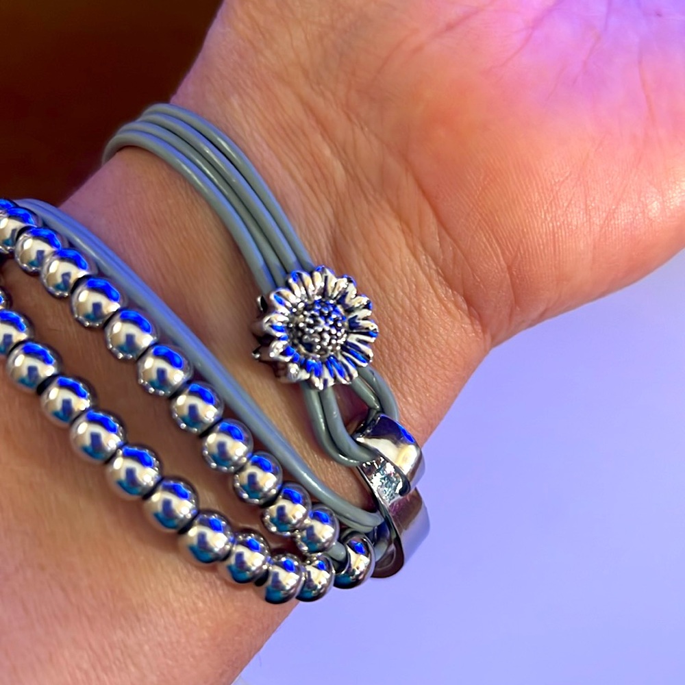 NWOT CATO Wrap Around Sea Foam Rope Bracelet with Clasp